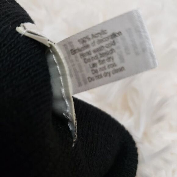 KENSIE Crown Rhinestone Embellished Knit Beanie NWT - Picture 4 of 4